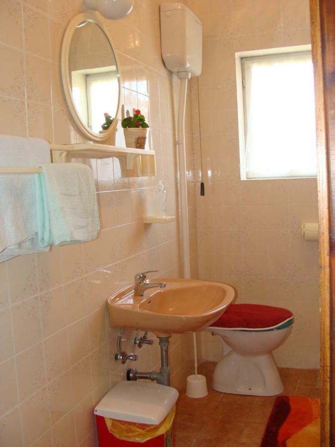 Dinka'S Apartment Stari Grad  Eksteriør billede